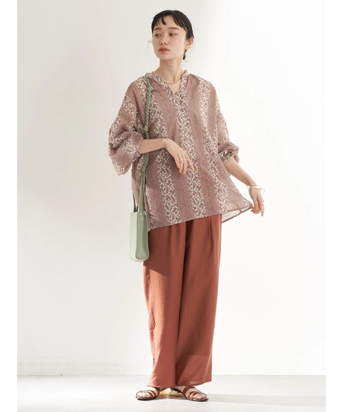 earth music&ecology（アースミュージックアンドエコロジー）の「エアリーフロントタックイージーパンツ（その他パンツ・レディース・ダークブラウン/レッド系その他5/オリーブ・FREE）」の10枚目の写真