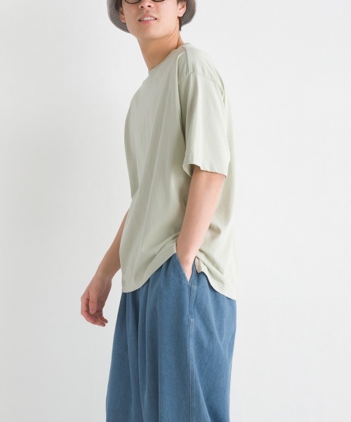 OMNES(オムネス)の「ユニセックス バイオポリウォッシュ 綿100%プリント半袖Tシャツ(Tシャツ/カットソー・レディース・ホワイト/ブラック/ミント/ピンクベージュ/チャコール・SMALL/MEDIUM/LARGE/X-LARGE)」の16枚目の写真
