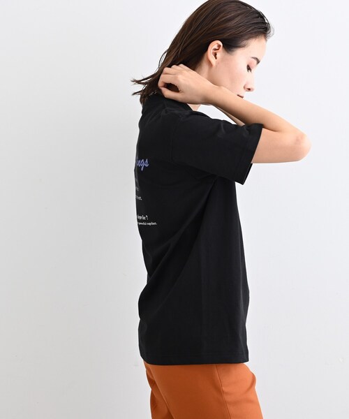 INDIVI（インディヴィ）の「【WORLD for the World】バックプリント ロゴTシャツ（Tシャツ/カットソー・レディース・ホワイト/ブラック・38/05/13）」の3枚目の写真