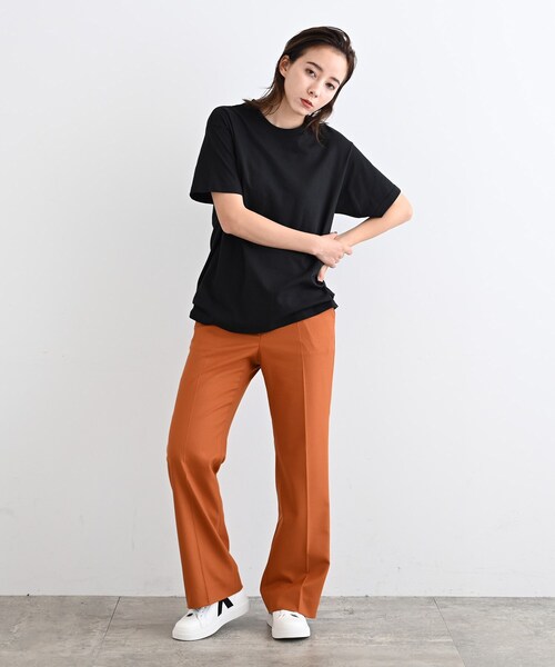 INDIVI（インディヴィ）の「【WORLD for the World】バックプリント ロゴTシャツ（Tシャツ/カットソー・レディース・ホワイト/ブラック・38/05/13）」の5枚目の写真