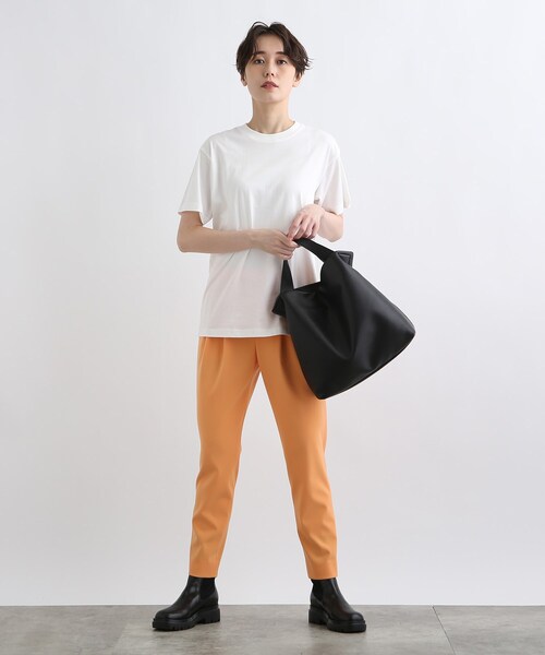 INDIVI（インディヴィ）の「【WORLD for the World】バックプリント ロゴTシャツ（Tシャツ/カットソー・レディース・ホワイト/ブラック・38/05/13）」の8枚目の写真