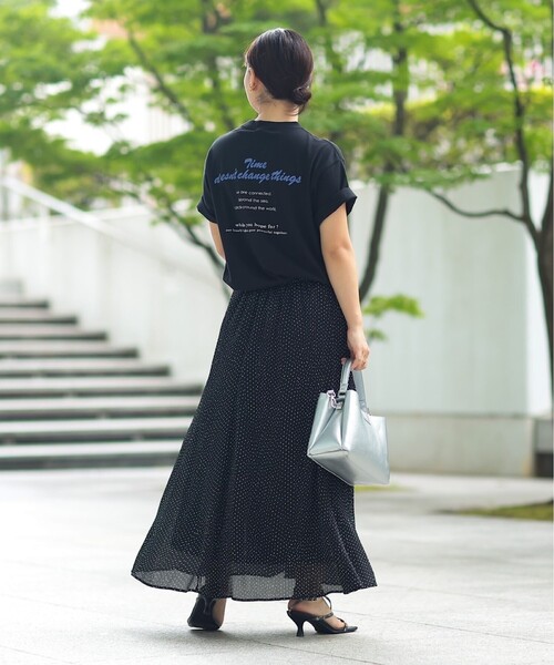 INDIVI（インディヴィ）の「【WORLD for the World】バックプリント ロゴTシャツ（Tシャツ/カットソー・レディース・ホワイト/ブラック・38/05/13）」の13枚目の写真