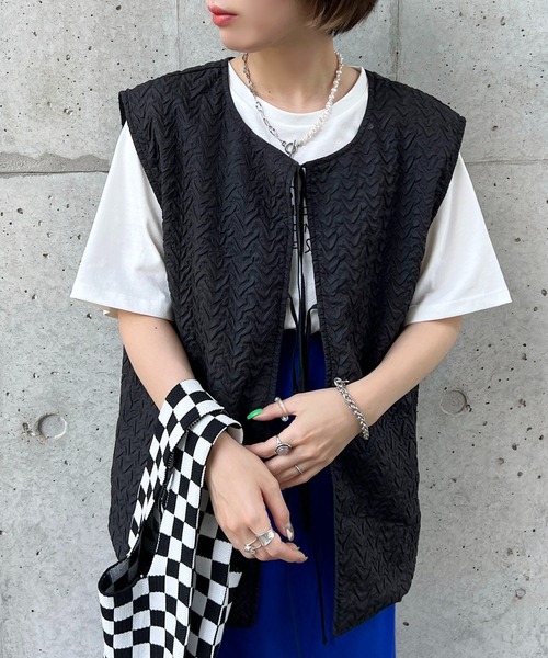 apres jour mignon(アプレジュールミニョン)の「ポコポコベスト【ZOZOTOWN限定アイテム】(ベスト・レディース・ブラック/カーキ/アイボリー/ピンク・X-LARGE/フリー)」の13枚目の写真