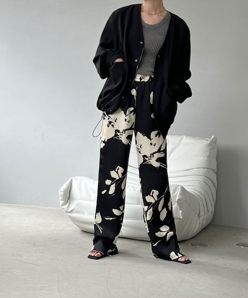 chuclla(チュクラ)の「セットアップ ノーカラーブルゾン chw22a033(ブルゾン・レディース・ブラック/モカ・M/L/S)」の7枚目の写真