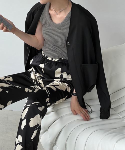 chuclla(チュクラ)の「セットアップ ノーカラーブルゾン chw22a033(ブルゾン・レディース・ブラック/モカ・M/L/S)」の8枚目の写真