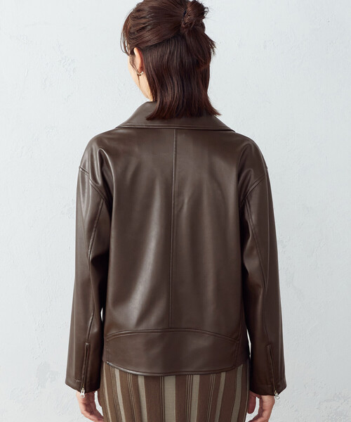 COMME CA ISM（コムサイズム）の「フェイクレザー　ライダースジャケット（ライダースジャケット・レディース・ブラック/ダークブラウン・MEDIUM/LARGE）」の14枚目の写真