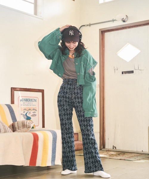 エレガントカジュアル ラフ ナチュラルウエスト フレアパンツ fit=scale-down,w=1200