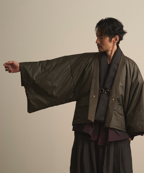 和ROBE(ワローブ)の「和ROBE / PUFFER HAORI(ブルゾン・メンズ・ブラック/ダークオリーブ・3/2)」の21枚目の写真