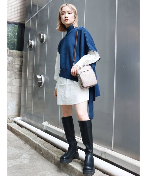 MURUA(ムルーア)の「モノグラムスクエアバッグ(ショルダーバッグ・レディース・その他1・FREE)」の10枚目の写真