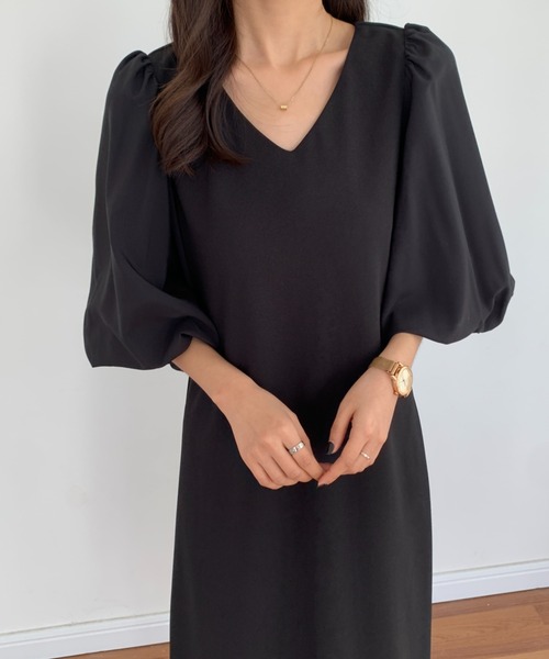 ECLIN(エクラン)の「異素材ボリュームスリーブロングワンピース(ワンピース・レディース・ブルーグリーン/ブラック/グリーン/ワインレッド/モカ・M/L)」の10枚目の写真