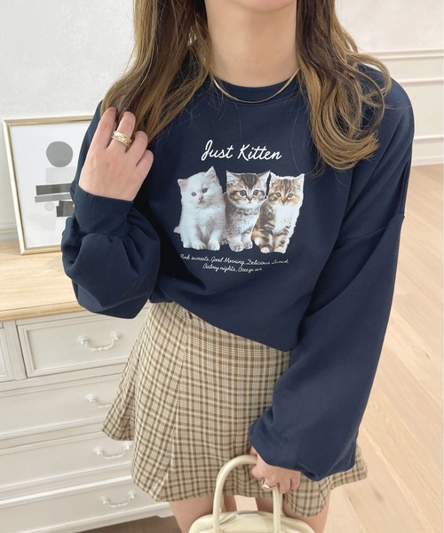 apres jour（アプレジュール）の「Catスウェット【ZOZOTOWN限定アイテム】（スウェット・レディース・ネイビー/ライトピンク/オフホワイト/ベビーピンク・フリー/X-LARGE）」の3枚目の写真