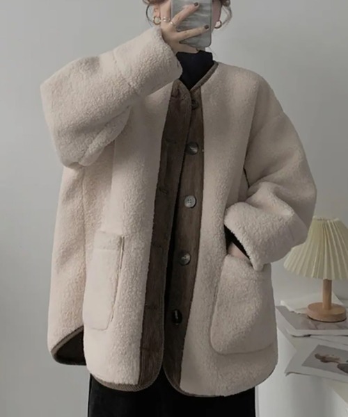 LOPASS(ロパス)の「ゆったりボアコート(その他アウター・レディース・ブルー/アイボリー・M/L)」の2枚目の写真