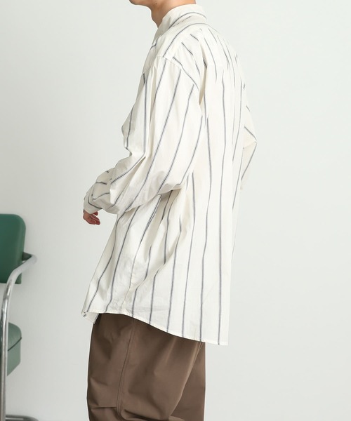 SENSE OF PLACE by URBAN RESEARCH（センスオブプレイスバイアーバンリサーチ）の「『別注』TeddyBear×SENSE OF PLACE　テディベアストライプシャツ（シャツ/ブラウス・メンズ・ブルー/ライトカーキ/ライトベージュ・MEDIUM/LARGE）」の4枚目の写真