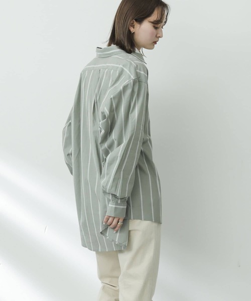 SENSE OF PLACE by URBAN RESEARCH（センスオブプレイスバイアーバンリサーチ）の「『別注』TeddyBear×SENSE OF PLACE　テディベアストライプシャツ（シャツ/ブラウス・メンズ・ブルー/ライトカーキ/ライトベージュ・MEDIUM/LARGE）」の21枚目の写真