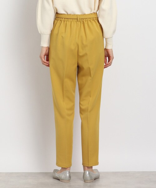 DRESKIP(ドレスキップ)の「◆ハイウエストベルト付テーパードパンツ(その他パンツ・レディース・ベージュ/レモンイエロー/ブラック・03/02/04)」の6枚目の写真