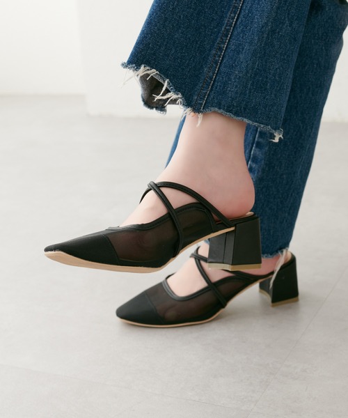 natural couture（ナチュラルクチュール）の「チュールストラップ付きミュール（パンプス・レディース・アイボリー/ブラック/ベージュ・MEDIUM/LARGE）」の7枚目の写真