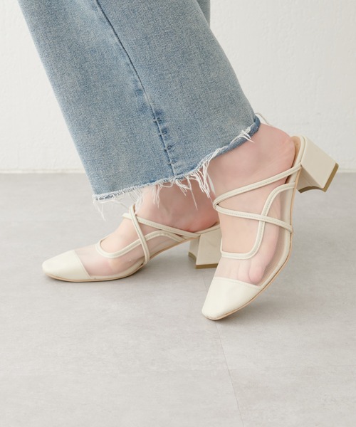 natural couture（ナチュラルクチュール）の「チュールストラップ付きミュール（パンプス・レディース・アイボリー/ブラック/ベージュ・MEDIUM/LARGE）」の4枚目の写真