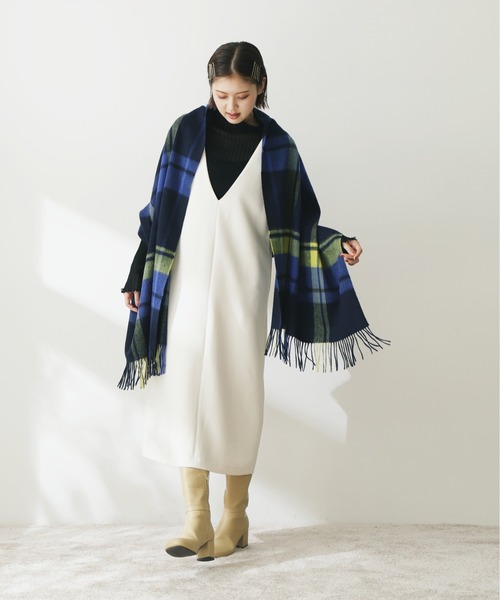 N.（N. Natural Beauty Basic）（エヌエヌナチュラルビューティーベーシック）の「◆Ｖカラージャンパースカート（ジャンパースカート・レディース・ナチュラル/ブラック/ベージュ・MEDIUM）」の15枚目の写真