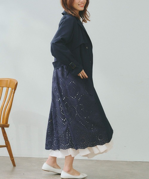 Chez toi（シェトワ）の「BACKカットワークレーストレンチコート