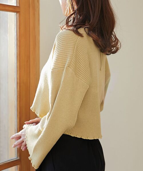 MAJESTIC LEGON(マジェスティックレゴン)の「キャミsetプレートニットカーデ(アンサンブル・レディース・イエロー/ピンク/ライトグリーン/ベージュ/チャコールグレー/ライトグレー・MEDIUM)」の15枚目の写真