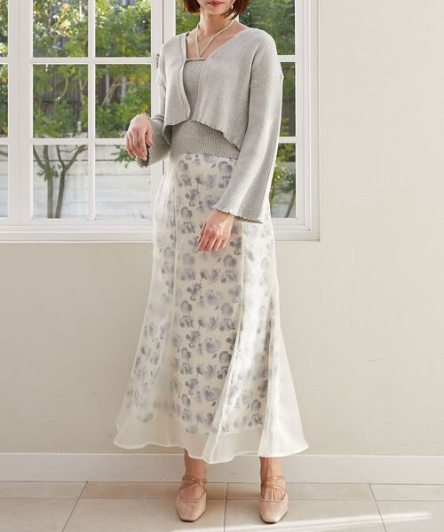 MAJESTIC LEGON(マジェスティックレゴン)の「キャミsetプレートニットカーデ(アンサンブル・レディース・イエロー/ピンク/ライトグリーン/ベージュ/チャコールグレー/ライトグレー・MEDIUM)」の16枚目の写真