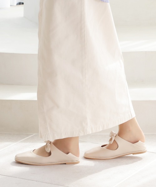 VIVIAN（ヴィヴィアン）の「シューズ（その他シューズ・レディース・アイボリー・L）」の2枚目の写真