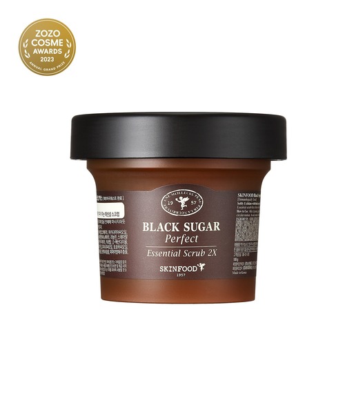 SKINFOOD（スキンフード）の「ブラックシュガー パーフェクト エッセンシャル スクラブ 2X 100g（フェイススクラブ/ピーリング・レディース・その他・FREE）」の3枚目の写真
