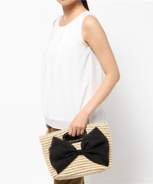 one after another NICE CLAUP（ワンアフターアナザーナイスクラップ）の「【ナイスクラップ】リボンかごバック（かごバッグ・レディース・レッド/ブラック・FREE）」の3枚目の写真