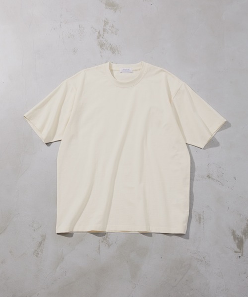 MONO-MART(モノマート)の「ハイスムースコットン ルーズフィットカットソー(Tシャツ/カットソー・メンズ・ライトグレー/グリーン/ブラック/モカ/ライトイエロー/アイボリー/ホワイト/オリーブ/チャコール/ブルーグレー/オレンジ・L/M/S)」の3枚目の写真