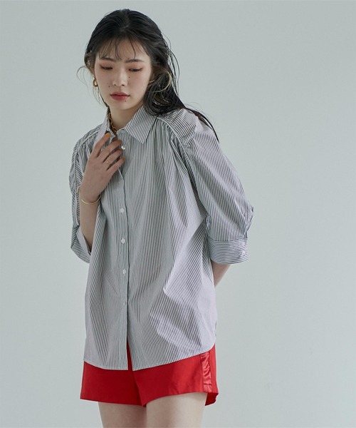 miette（ミエット）の「ギャザーラグランスリーブブラウス（シャツ/ブラウス・レディース・オフホワイト/ブルー・FREE）」の13枚目の写真