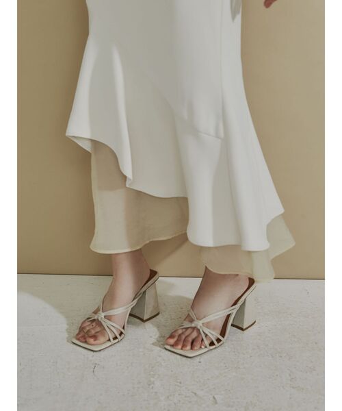 RESEXXY（リゼクシー）の「スウェードサンダル（サンダル・レディース・グリーン/アイボリー・SMALL/MEDIUM/LARGE）」の16枚目の写真