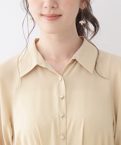 couture brooch(クチュールブローチ)の「◆【清楚で大人レトロ】オープンシャツ衿トキメキワンピ(ワンピース・レディース・アイボリー/ネイビー/レモンイエロー・36/40/38/42)」の12枚目の写真