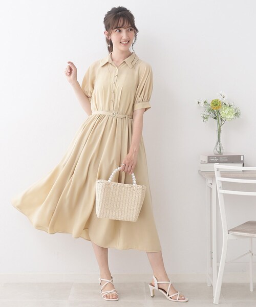 couture brooch(クチュールブローチ)の「◆【清楚で大人レトロ】オープンシャツ衿トキメキワンピ(ワンピース・レディース・アイボリー/ネイビー/レモンイエロー・36/40/38/42)」の13枚目の写真