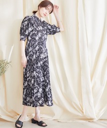 ボリューム袖サイドプリーツワンピース