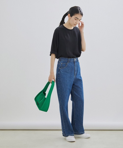 SALON adam et rope'（サロン アダム エ ロペ）の「フィブリルサテンプルオーバーTシャツ/ブラウス（Tシャツ/カットソー・レディース・ブラック/オフホワイト/ブラウン系その他2・FREE）」の14枚目の写真