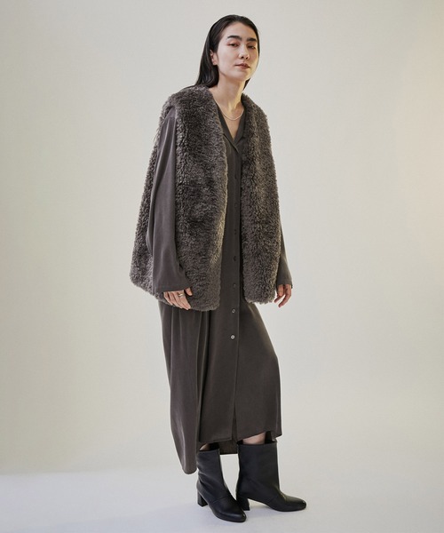 SALON adam et rope'（サロン アダム エ ロペ）の「カーリーエコファージレ/ベスト【制電機能付き】（ベスト・レディース・チャコールグレー/ベージュ・FREE）」の13枚目の写真