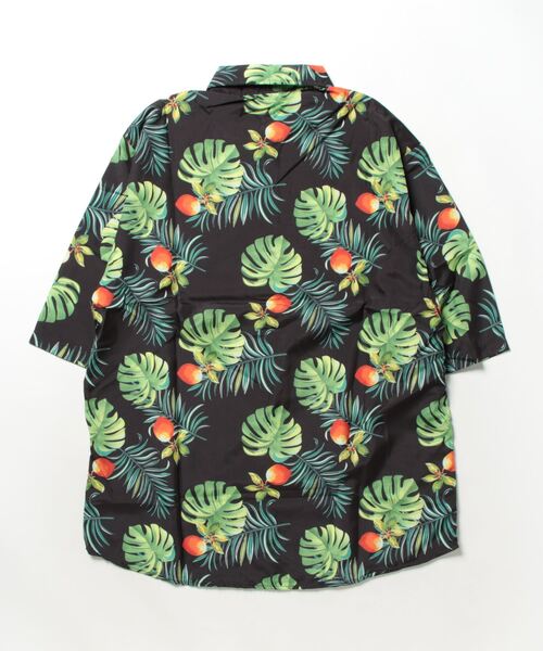 STYLEBLOCK(スタイルブロック)の「リゾート柄ユニセックスアロハシャツ(シャツ/ブラウス・レディース・グリーン/ホワイト/イエロー・M/2XL)」の4枚目の写真