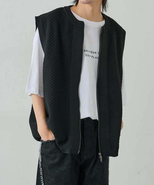 COLONY 2139（コロニートゥーワンスリーナイン）の「フルジップニットベスト（ベスト・メンズ・ブラック/グレイッシュベージュ・MEDIUM/LARGE）」の22枚目の写真