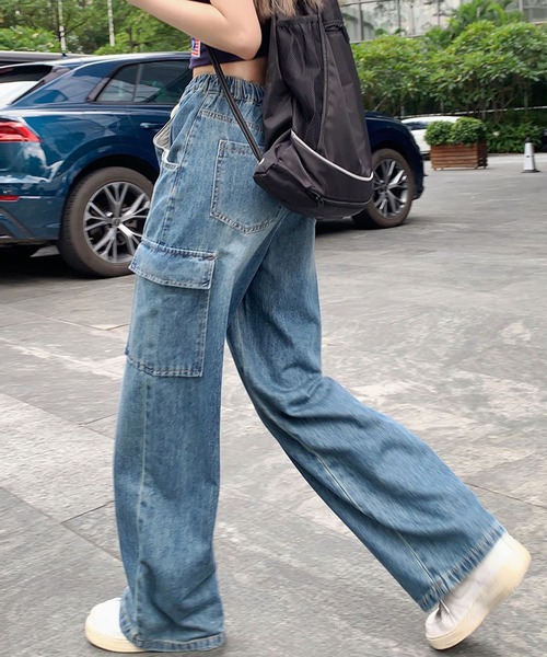 meJane（ミージェーン）の「サイドポケットワイドデニムカーゴパンツ（デニムパンツ・レディース・ブルー・S/M/L）」の7枚目の写真