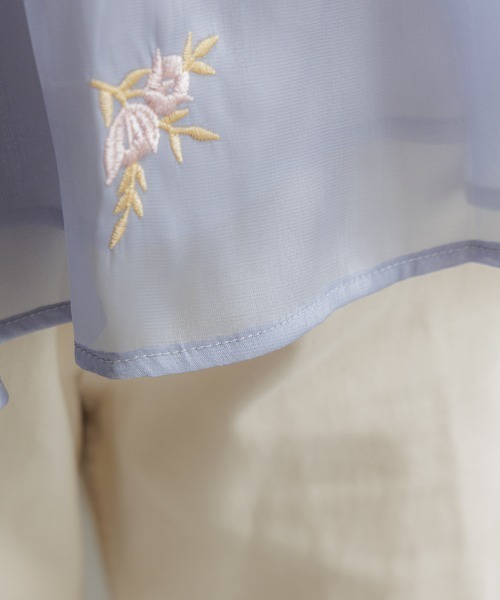 flower(フラワー)の「グロスブルーミングブラウス(シャツ/ブラウス・レディース・アッシュグレー/ブルー・FREE)」の16枚目の写真