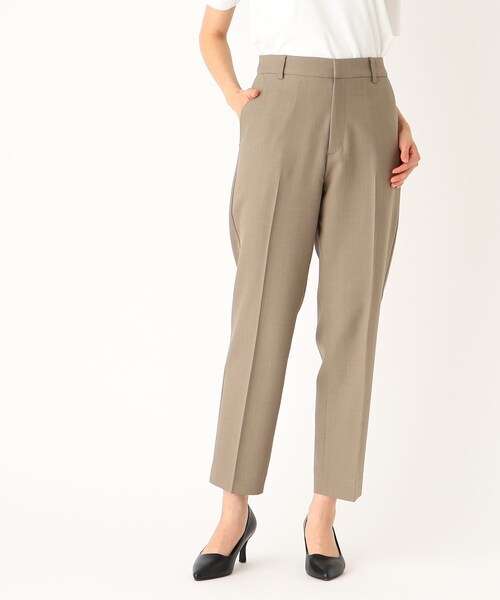 OPAQUE.CLIP（オペークドットクリップ）の「◆ストレッチテーパードパンツ【洗濯機洗い可/防シワ加工/吸水速乾】（その他パンツ・レディース・ブラック/サンドベージュ/ダークブラウン・36/38/42/40）」の3枚目の写真