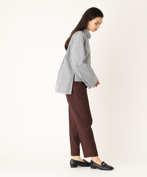 OPAQUE.CLIP（オペークドットクリップ）の「◆ストレッチテーパードパンツ【洗濯機洗い可/防シワ加工/吸水速乾】（その他パンツ・レディース・ブラック/サンドベージュ/ダークブラウン・36/38/42/40）」の15枚目の写真