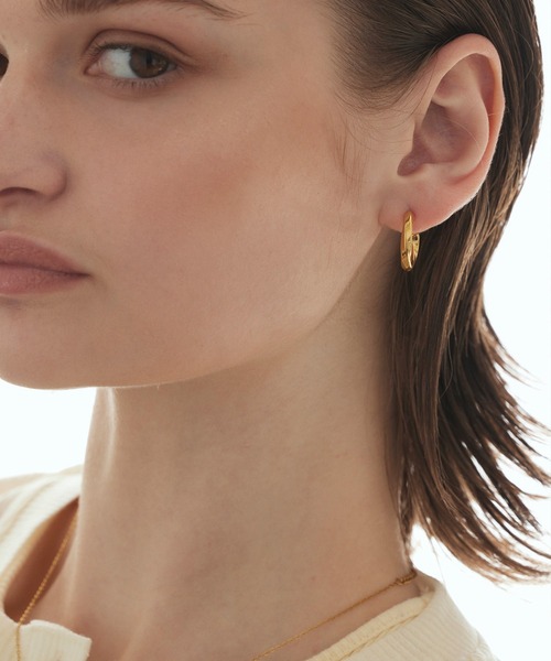 CENE（セネ）の「【CENE】セネ/ブロードピアス（ピアス（両耳用）・レディース・ゴールド・FREE）」の4枚目の写真