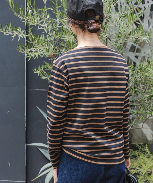 FORK&SPOON（フォークアンドスプーン）の「FORK&SPOON　ボートネックボーダー（Tシャツ/カットソー・レディース・チャコールグレー/ブラック系その他/ブラウン系その他/ネイビー・1/2）」の19枚目の写真
