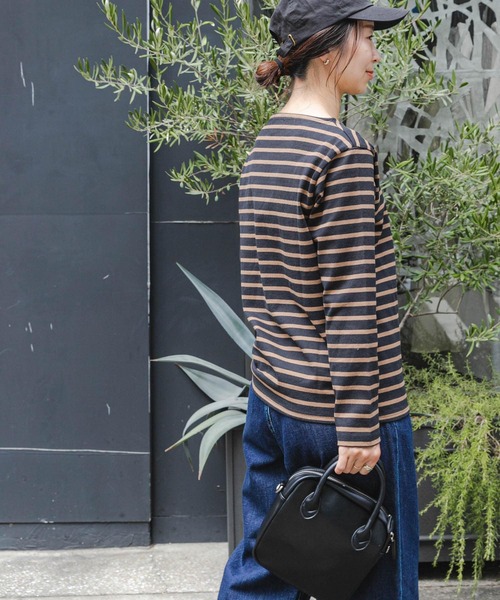 FORK&SPOON（フォークアンドスプーン）の「FORK&SPOON　ボートネックボーダー（Tシャツ/カットソー・レディース・チャコールグレー/ブラック系その他/ブラウン系その他/ネイビー・1/2）」の18枚目の写真