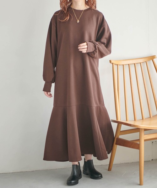 mil(ミル)の「【150㎝前後の小柄さんサイズ】ダンボール裾切替えワンピース【着心地バツグン】(ワンピース・レディース・ブラウン/ブラック/グレイッシュベージュ・XS/XXS/S)」の4枚目の写真