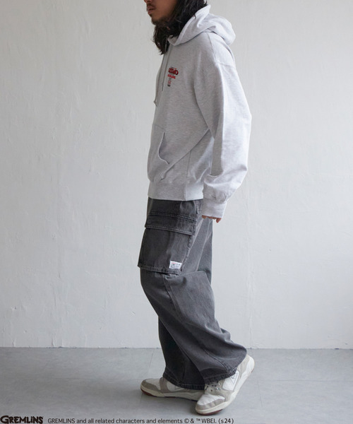 VENCEEXCHANGE（ヴァンスエクスチェンジ）の「GREMLINS グレムリン GIZMO ギズモ ヴィンテージ風フォトプリントスウェットパーカー（パーカー・メンズ・ブルー系その他/チャコールグレー/ライトグレー・M/L/LL）」の20枚目の写真