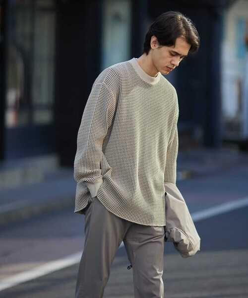 URBAN RESEARCH（アーバンリサーチ）の「コントラストワッフルロングスリーブ（Tシャツ/カットソー・メンズ・ベージュ系その他/ネイビー・MEDIUM/LARGE）」の8枚目の写真