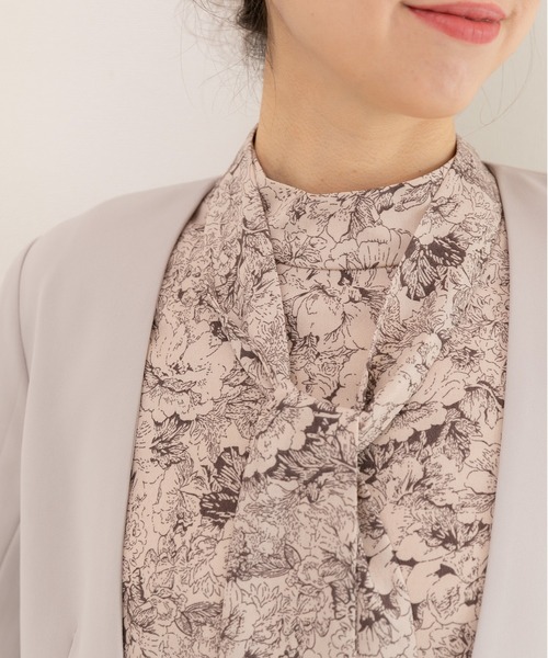 PREFERIR（プレフェリール）の「ノーカラーフォーマル ジャケット（ノーカラージャケット・レディース・ブラック/ベージュ・MEDIUM/LARGE）」の9枚目の写真