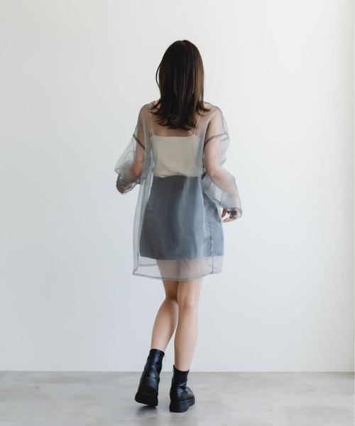 fupel（フぺル）の「2WAYシアーリボントップス（シャツ/ブラウス・レディース・ライトベージュ/グレイッシュブルー/ライトブラウン/ピンク・FREE）」の11枚目の写真